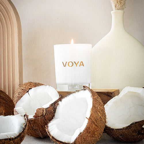 VOYA Luxury Scented Candle – Coconut &amp; Jasmine